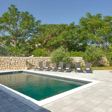 Villa Matino Razanac * Ražanac