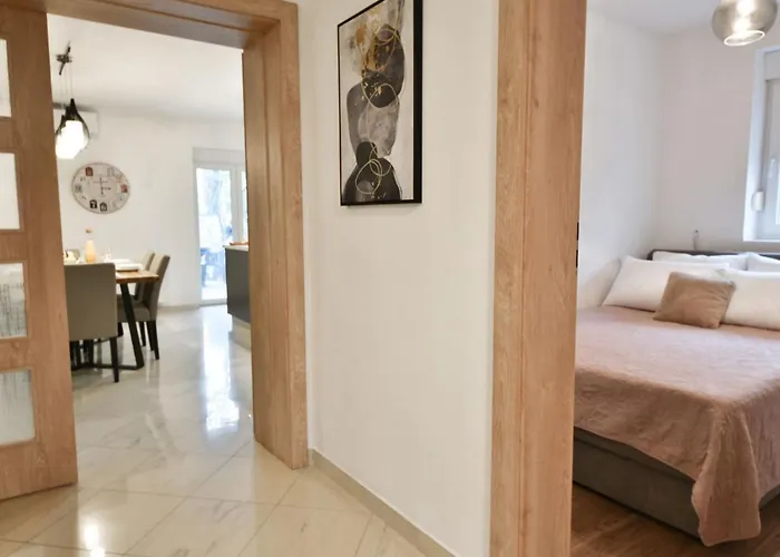Matino By Interhome * Ražanac